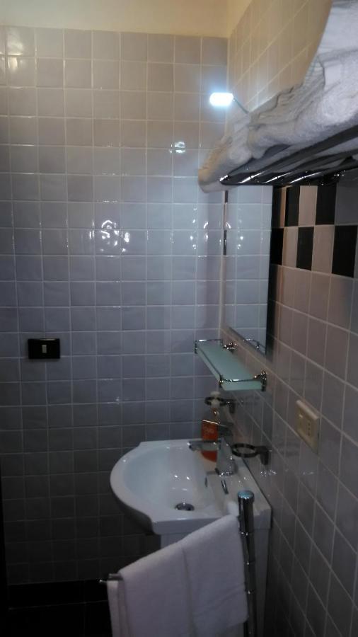 Perla Del Mare Bed & Breakfast Bari Bagian luar foto