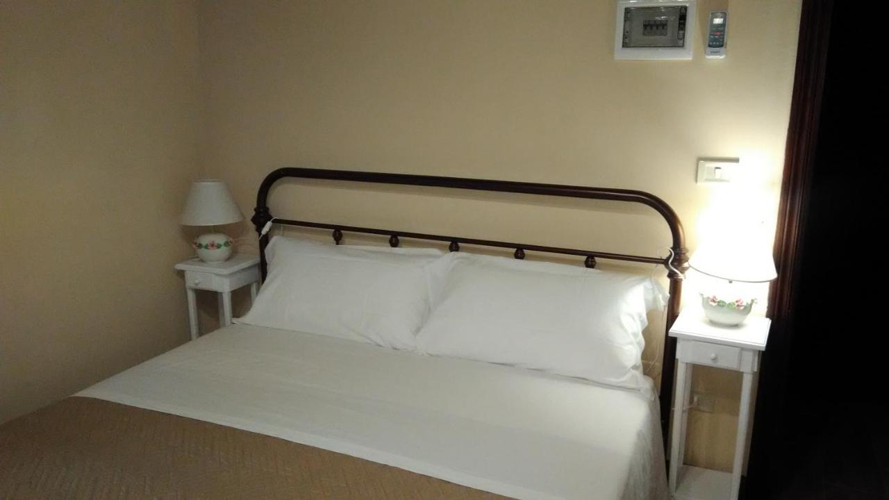 Perla Del Mare Bed & Breakfast Bari Bagian luar foto